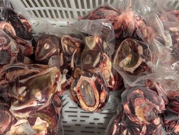 Калтик (гортань) яловичий для собак – 15 кг (заморожений субпродукт)